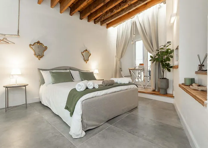 Luxury In Centro - 3Min Acquario